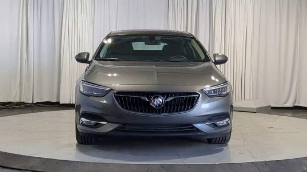 Thumbnail: 2018 Buick Regal - 4