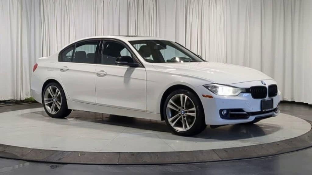 Thumbnail: 2015 BMW 3 Series - 3