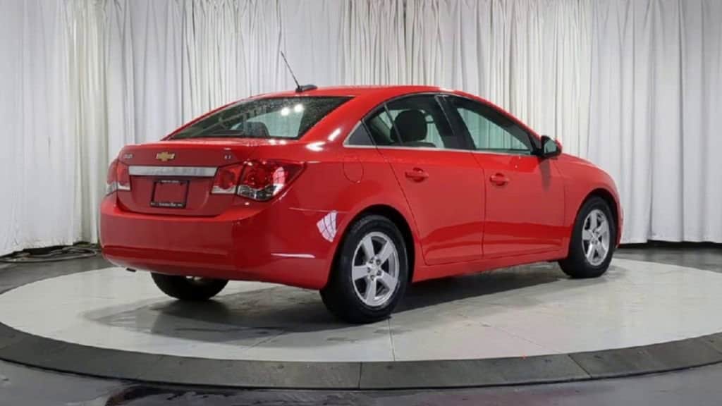 Thumbnail: 2016 Chevrolet Cruze - 10