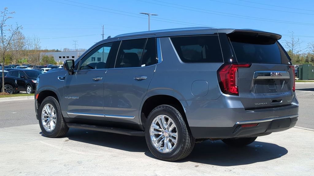 2022 Gmc Yukon SLT photo 3