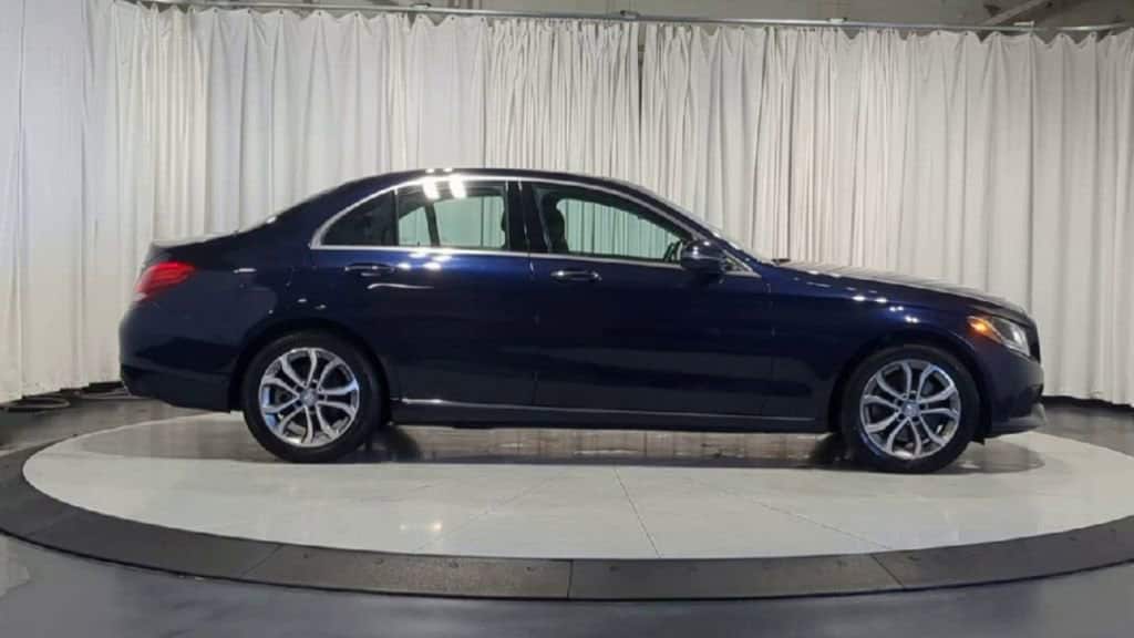 Thumbnail: 2017 Mercedes-Benz C-Class - 10