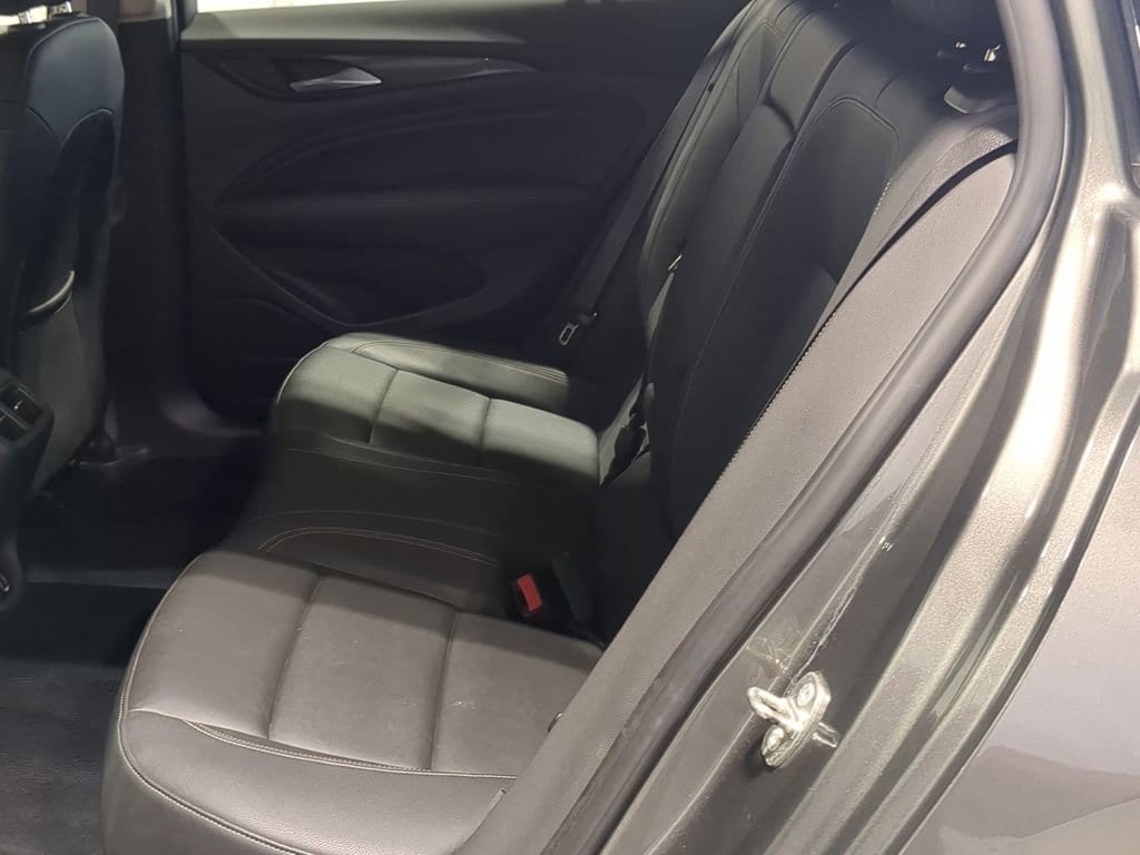 Thumbnail: 2018 Buick Regal - 23