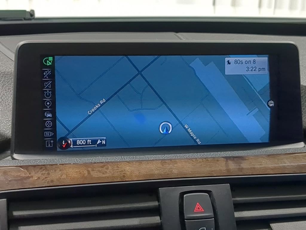 Thumbnail: 2015 BMW 3 Series - 43