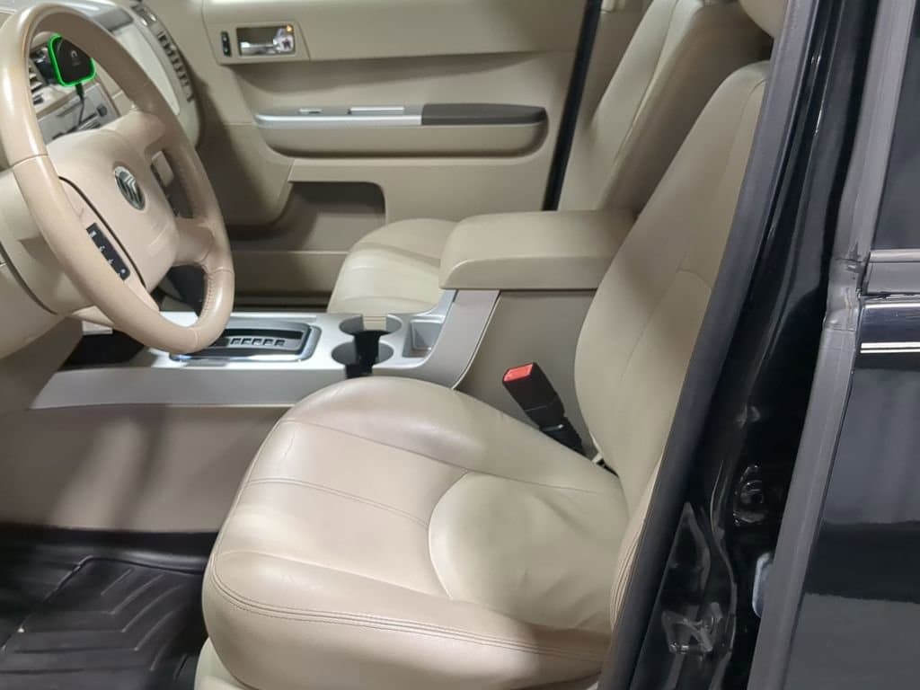 Thumbnail: 2008 Mercury Mariner - 18