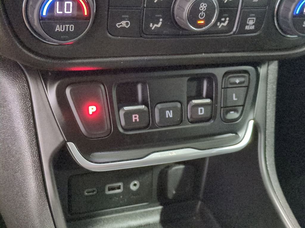 Thumbnail: 2020 GMC Terrain - 34