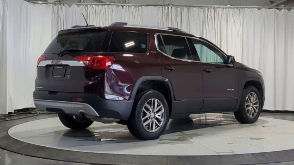 Thumbnail: 2017 GMC Acadia - 10