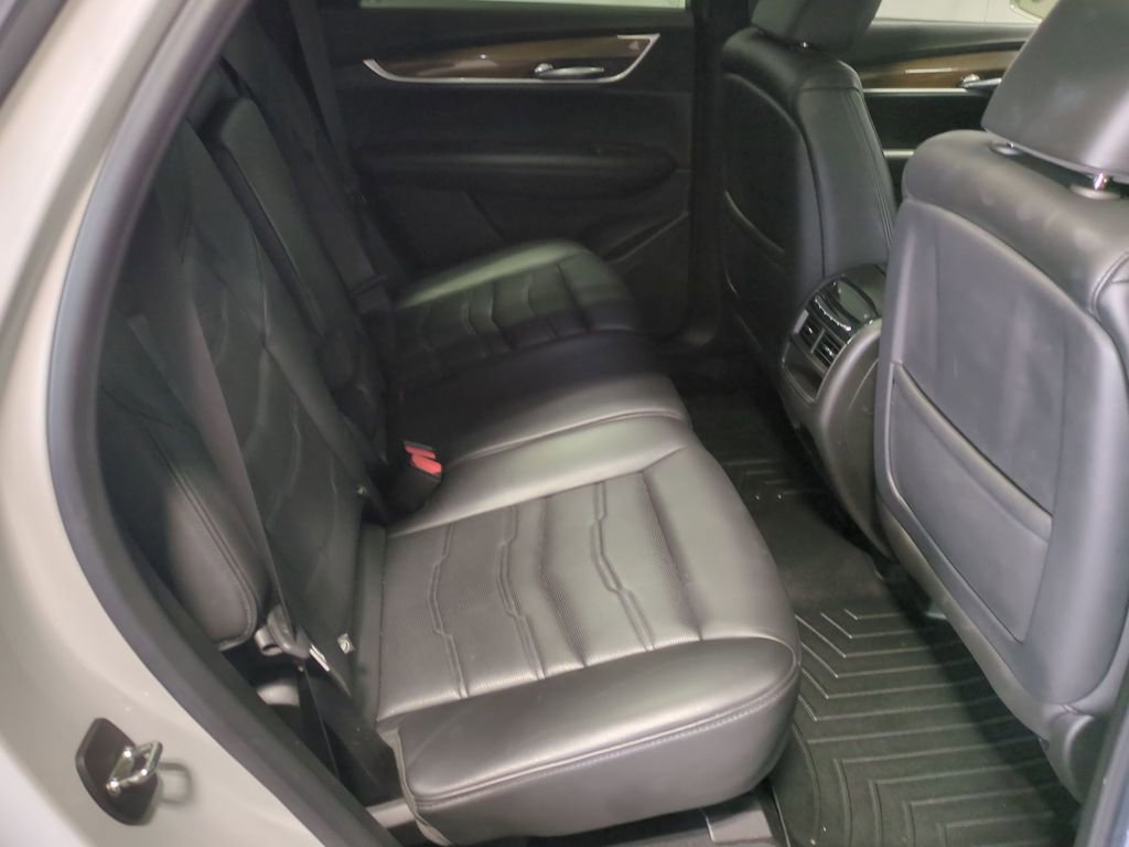 Thumbnail: 2018 Cadillac XT5 - 23