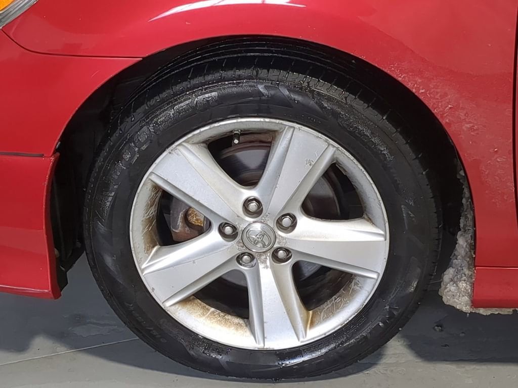 Thumbnail: 2011 Toyota Camry - 25