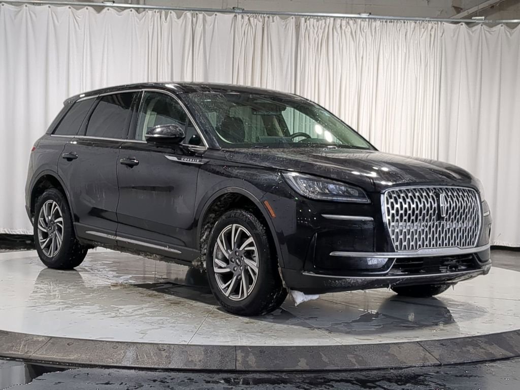 Thumbnail: 2023 Lincoln Corsair - 16