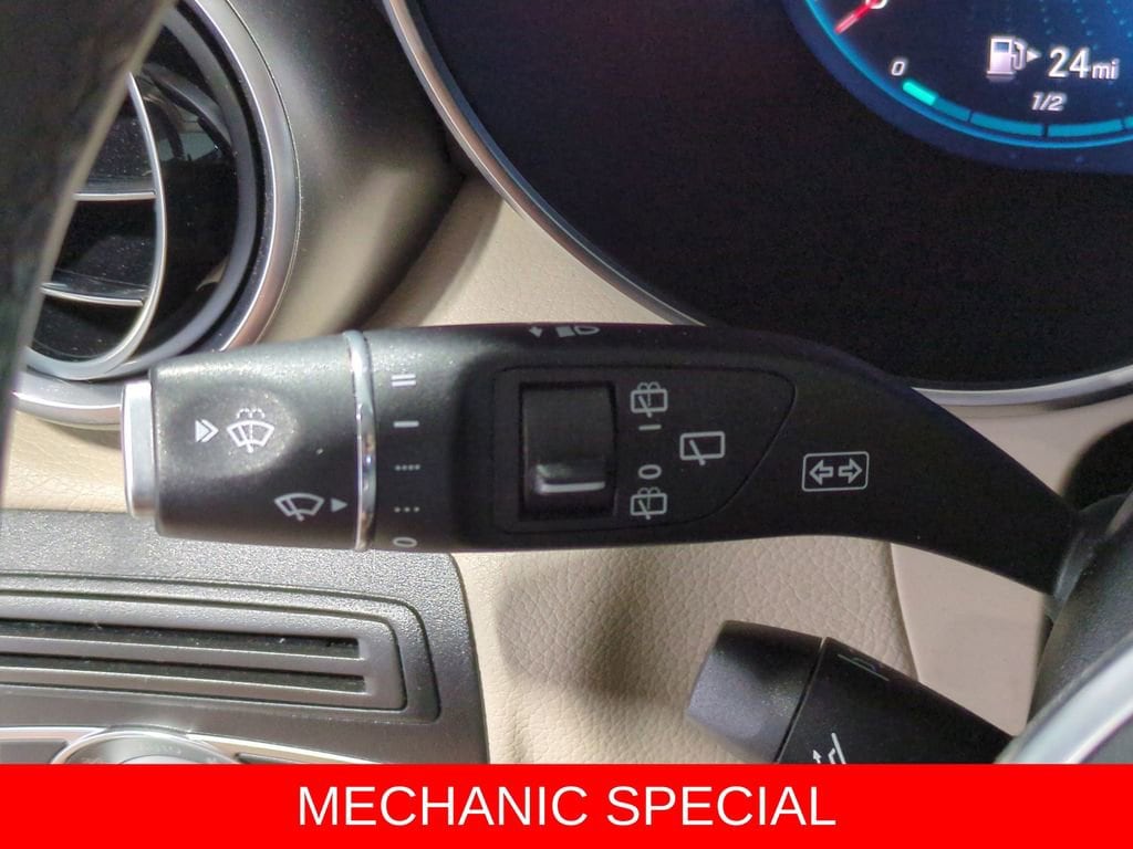 Thumbnail: 2020 Mercedes-Benz GLC - 24