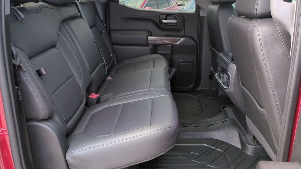 Thumbnail: 2021 Chevrolet Silverado 1500 - 21