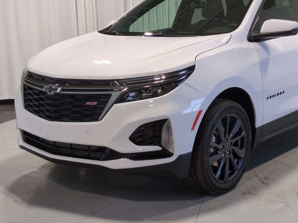 Thumbnail: 2023 Chevrolet Equinox - 14