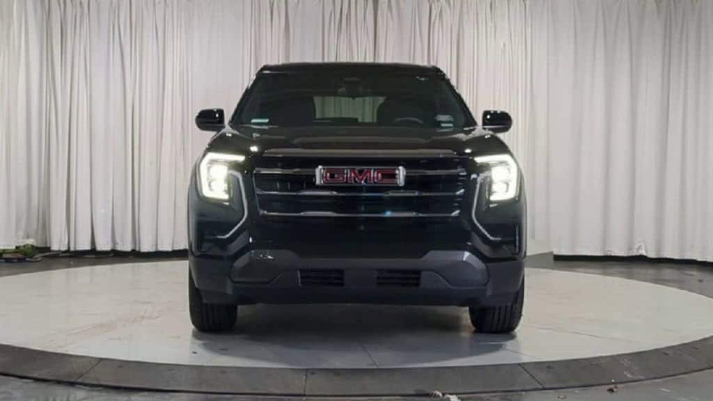 Thumbnail: 2026 GMC Terrain - 3