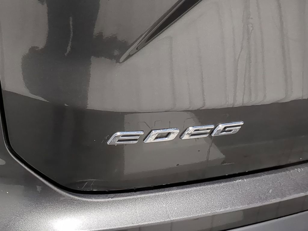 Thumbnail: 2020 Ford Edge - 24
