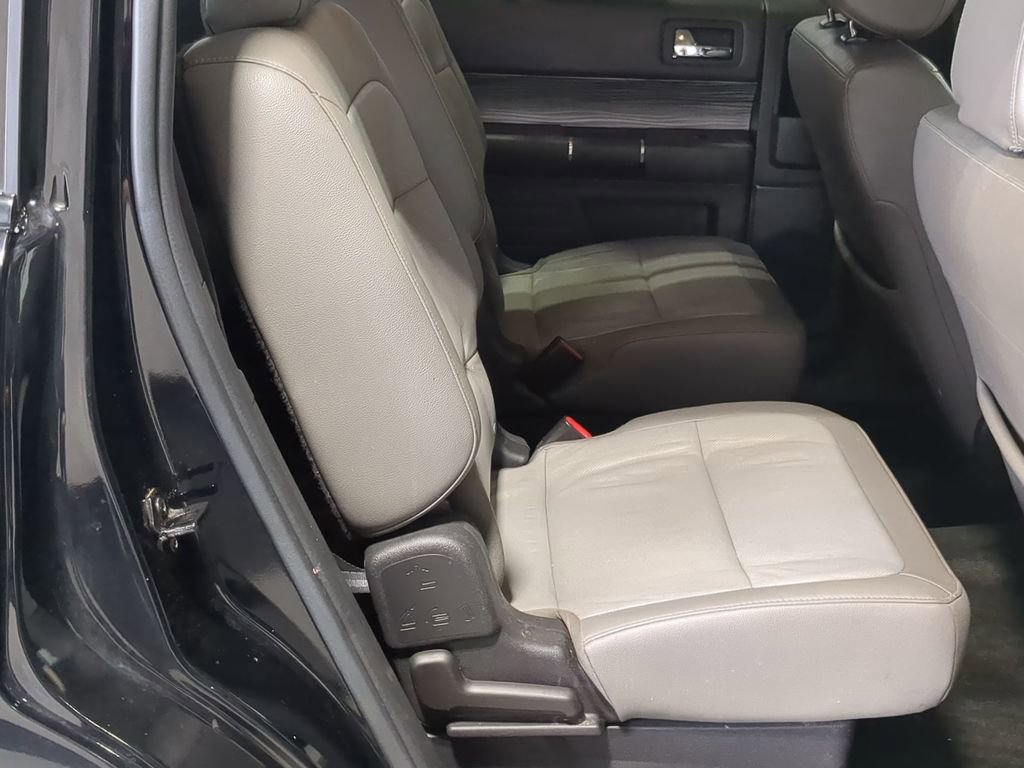 Thumbnail: 2018 Ford Flex - 23