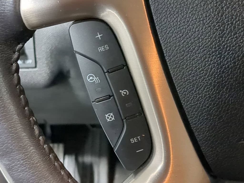 Thumbnail: 2015 GMC Acadia - 40