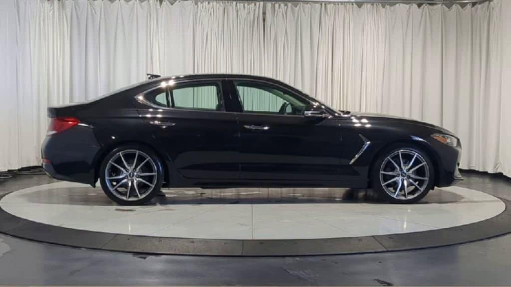 Thumbnail: 2019 Genesis G70 - 11