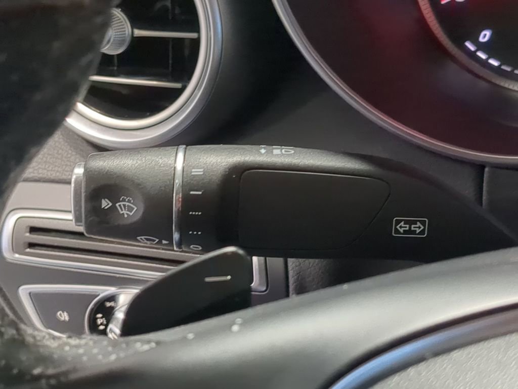 Thumbnail: 2017 Mercedes-Benz C-Class - 30