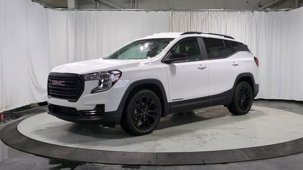 2022 Gmc Terrain SLE photo 2