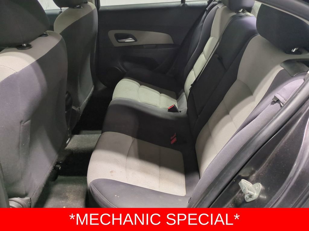 Thumbnail: 2014 Chevrolet Cruze - 18