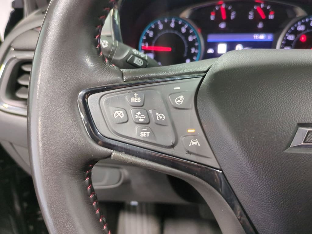 Thumbnail: 2022 Chevrolet Equinox - 23