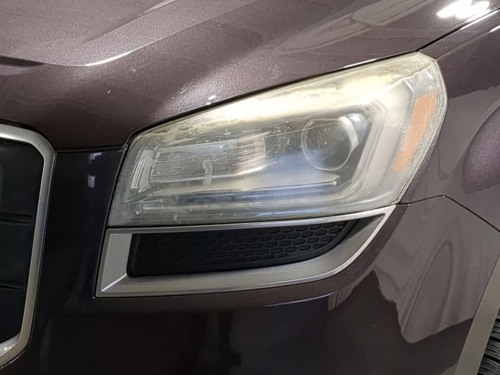 Thumbnail: 2015 GMC Acadia - 22