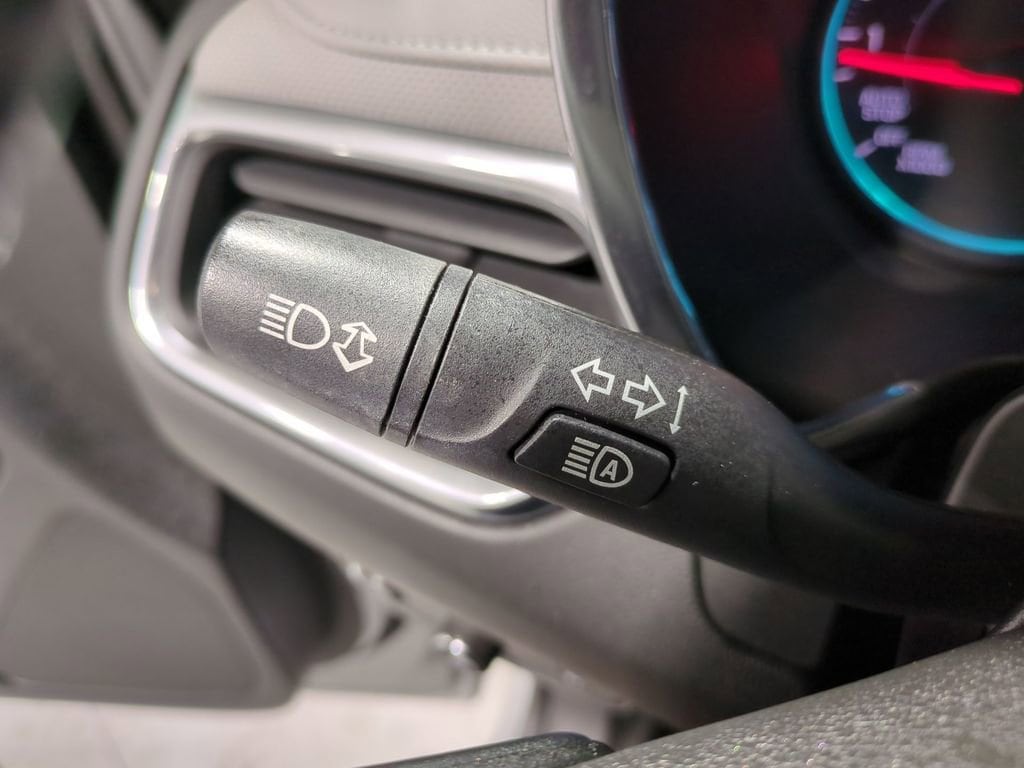 Thumbnail: 2018 Chevrolet Equinox - 32