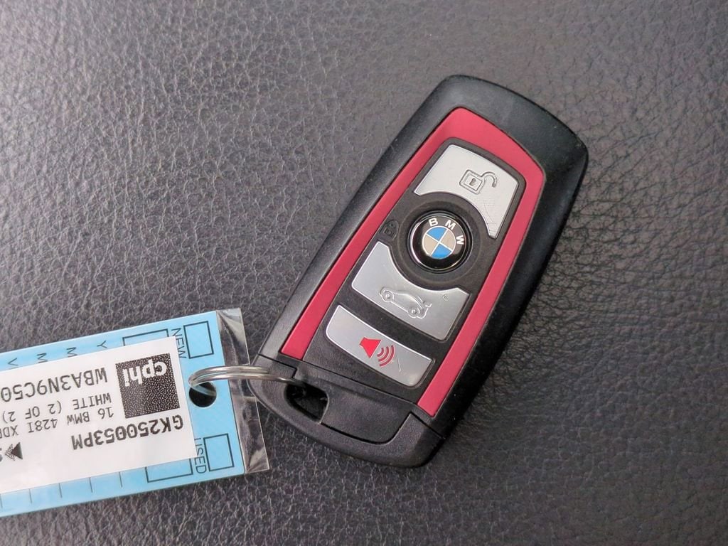 Thumbnail: 2016 BMW 4 Series - 39
