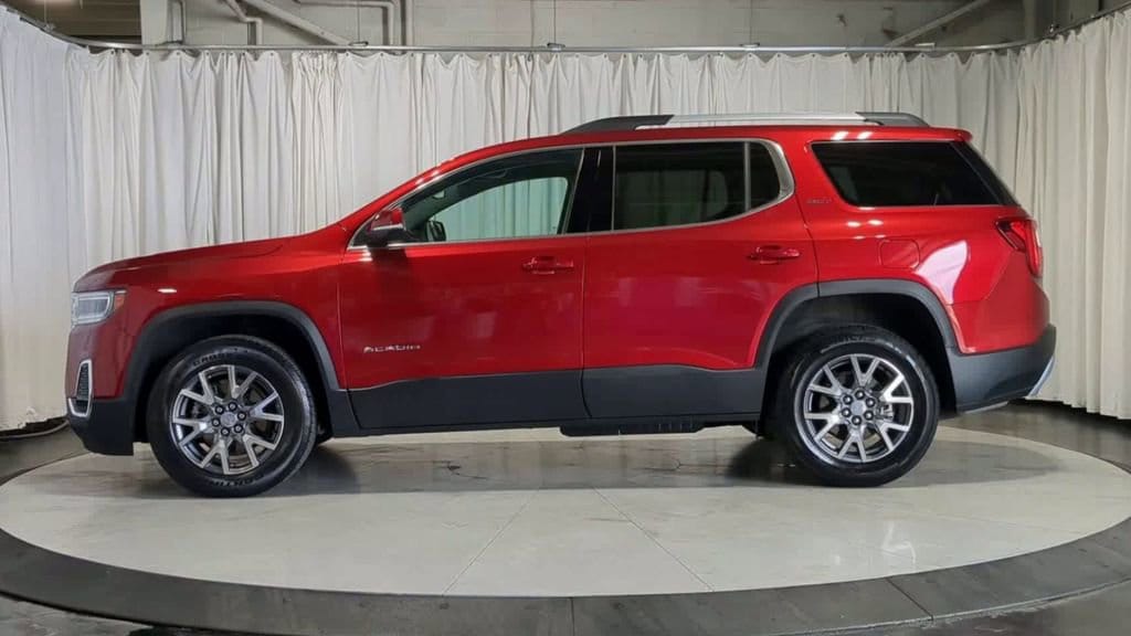 Thumbnail: 2023 GMC Acadia - 4