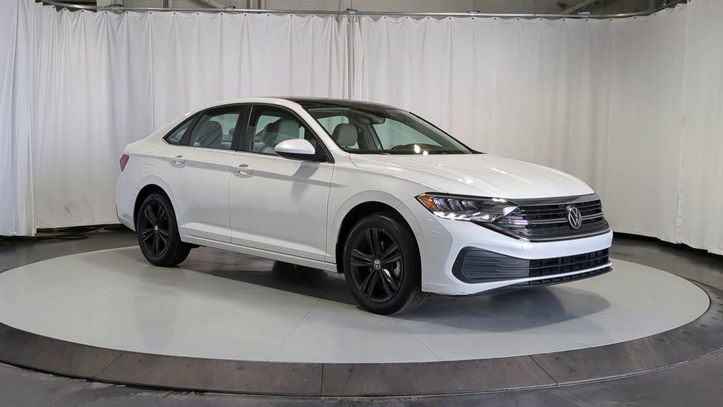 Thumbnail: 2023 Volkswagen Jetta - 2