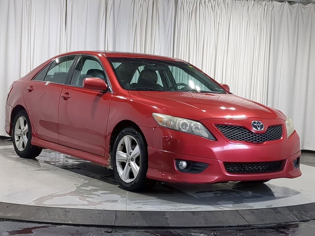 Thumbnail: 2011 Toyota Camry - 19