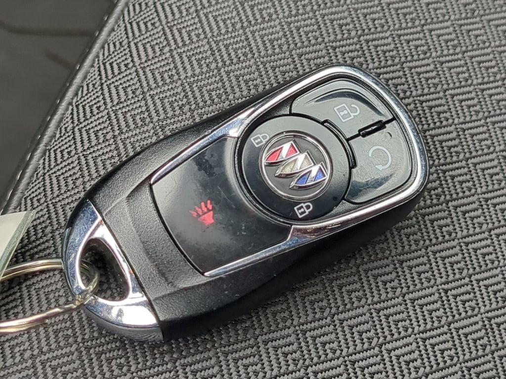 Thumbnail: 2020 Buick Encore GX - 39