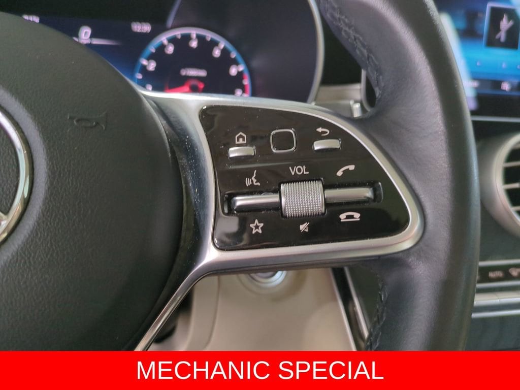 Thumbnail: 2020 Mercedes-Benz GLC - 23