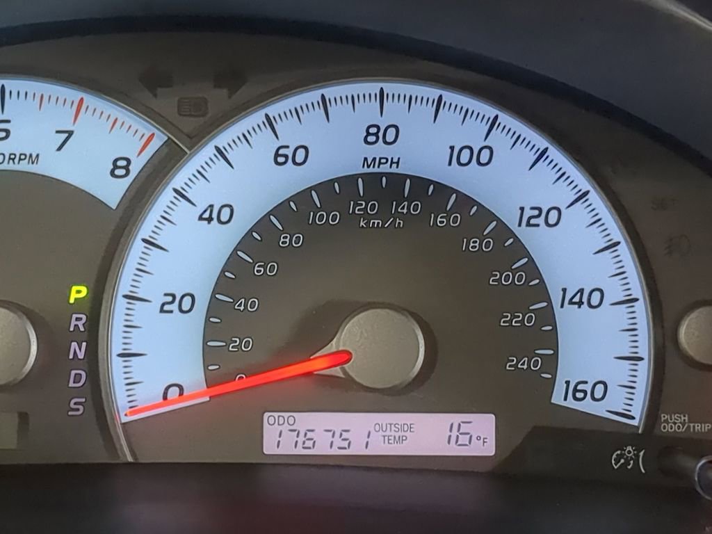 Thumbnail: 2011 Toyota Camry - 46