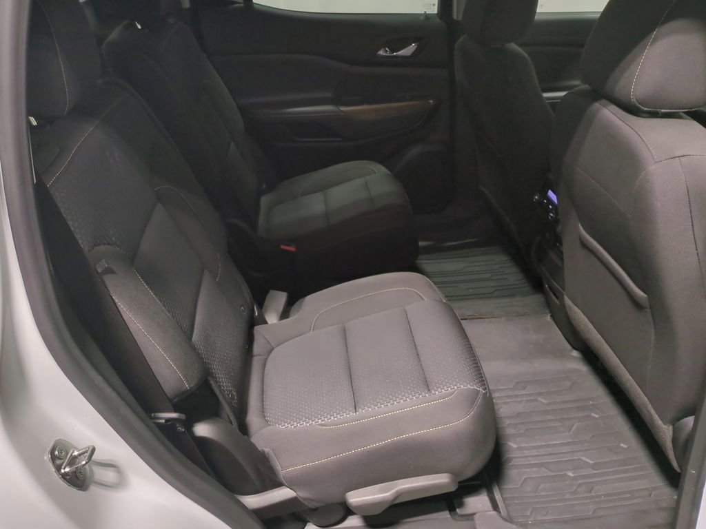 Thumbnail: 2023 GMC Acadia - 24