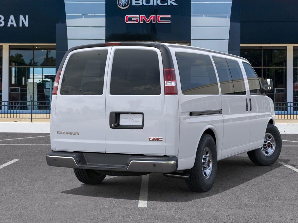 2025 Gmc Savana Passenger 2500 LT photo 3