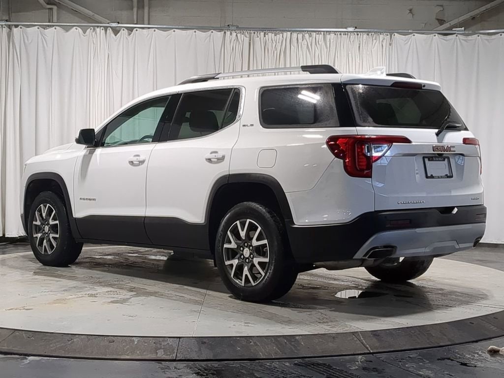 Thumbnail: 2023 GMC Acadia - 15