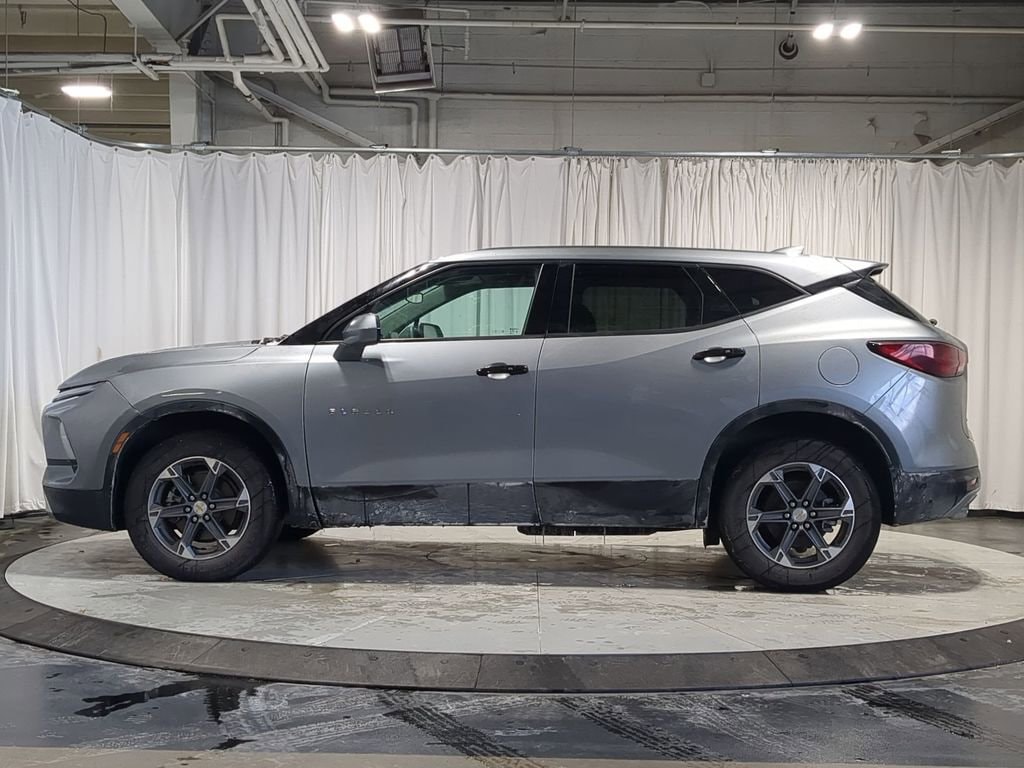 Thumbnail: 2025 Chevrolet Blazer - 14