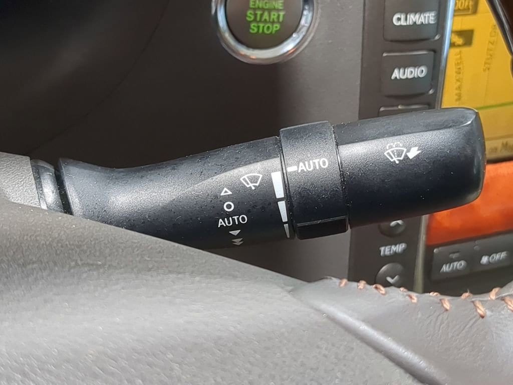 Thumbnail: 2011 Lexus ES - 31