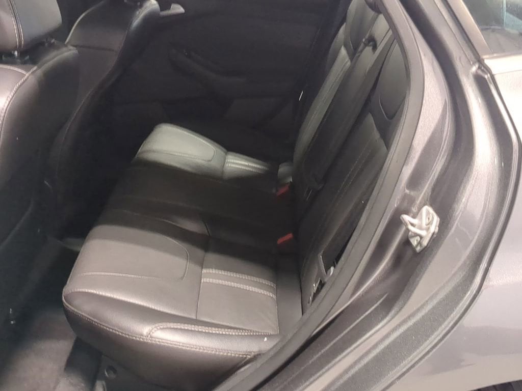 Thumbnail: 2014 Ford Focus - 23