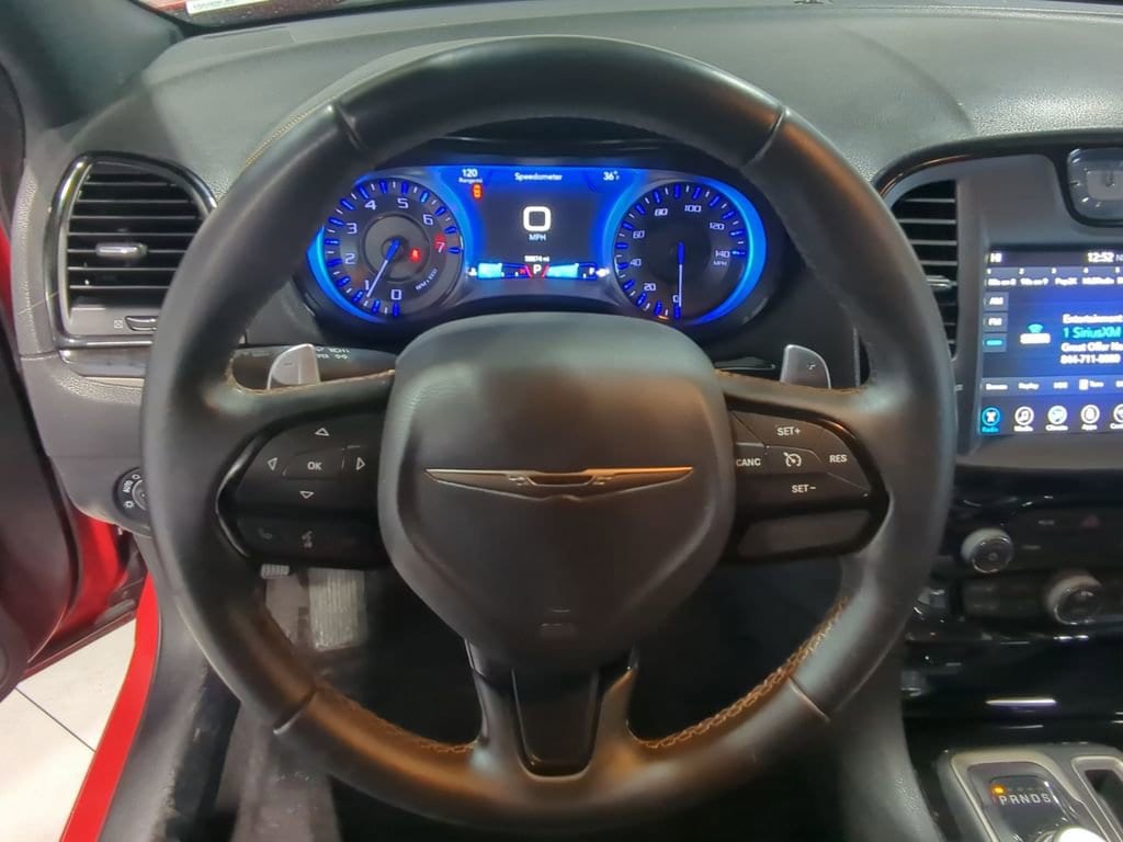 Thumbnail: 2017 Chrysler 300 - 37