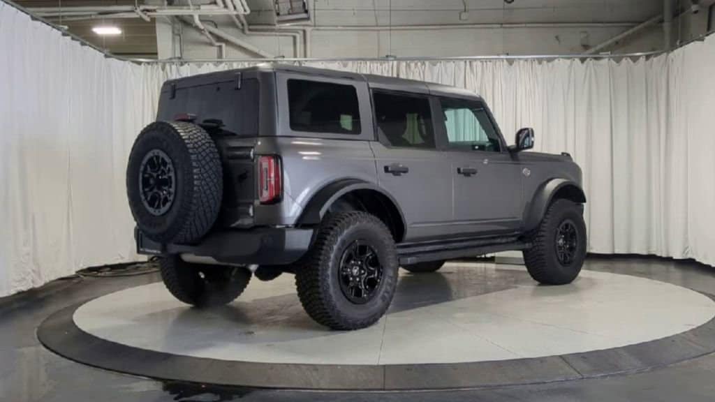 Thumbnail: 2023 Ford Bronco - 10