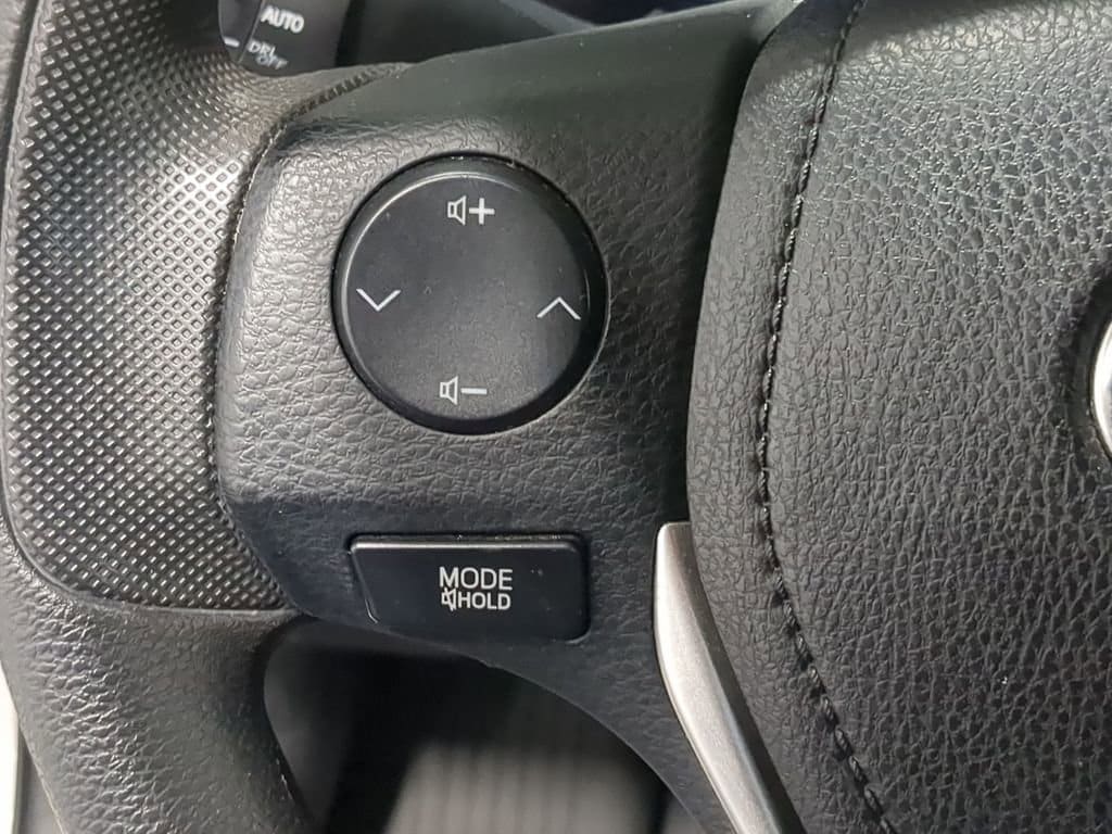 Thumbnail: 2018 Toyota Corolla - 27