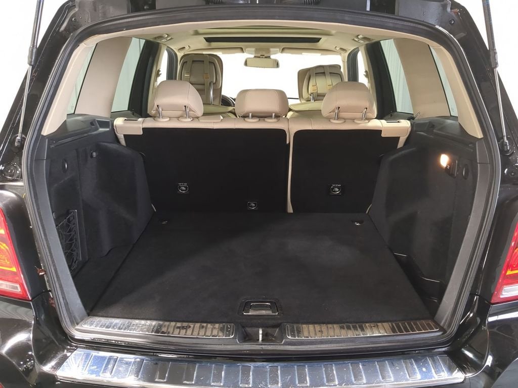 Thumbnail: 2015 Mercedes-Benz GLK - 45