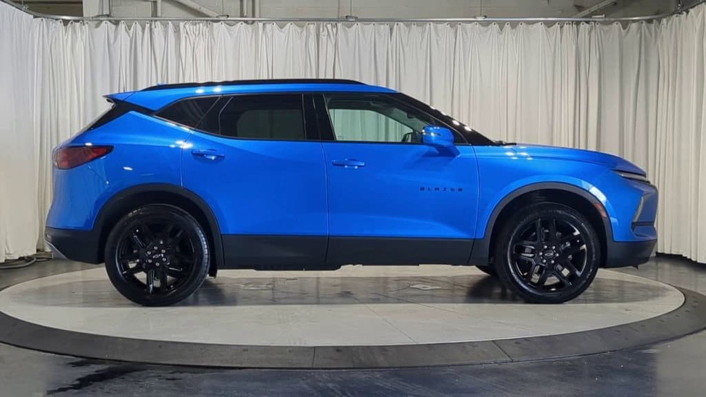 Thumbnail: 2024 Chevrolet Blazer - 11