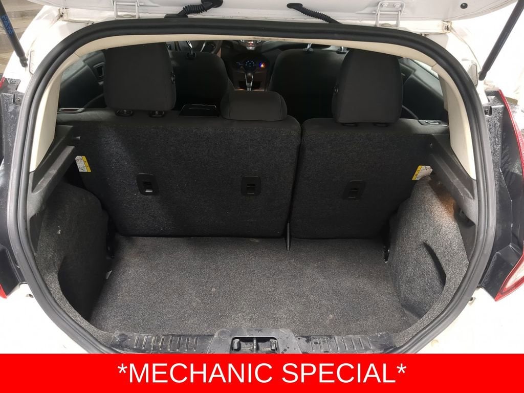 Thumbnail: 2016 Ford Fiesta - 38