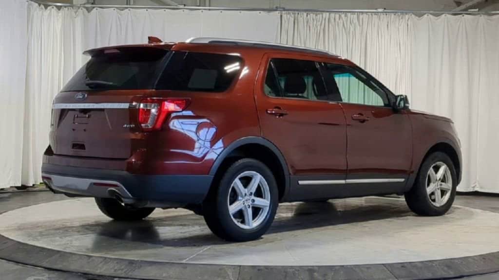 Thumbnail: 2016 Ford Explorer - 10