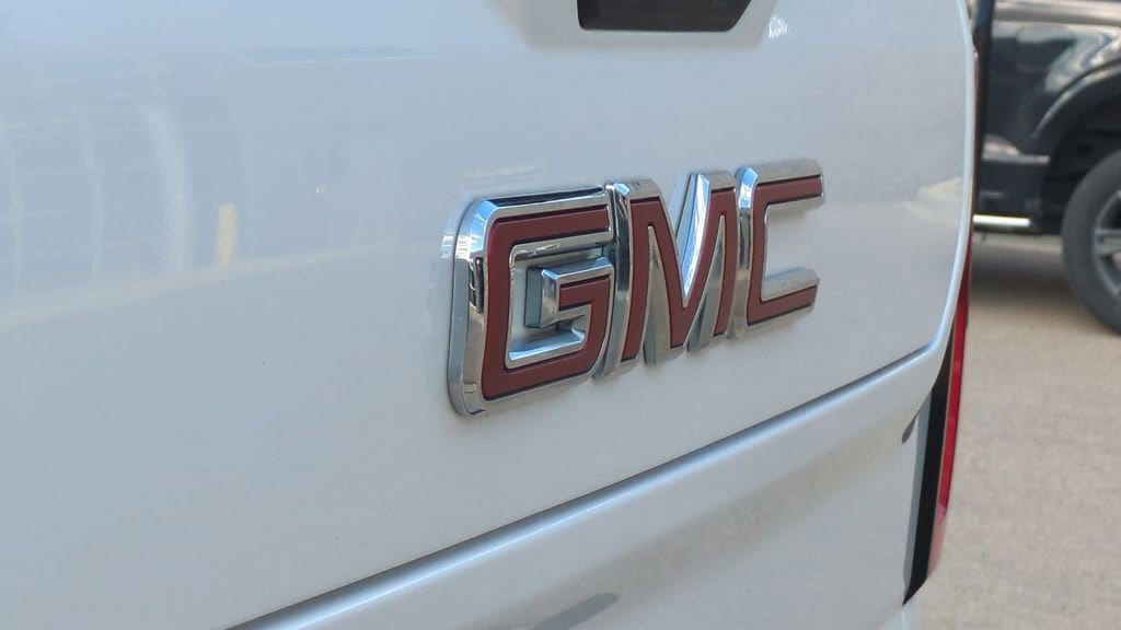Thumbnail: 2021 GMC Sierra 1500 - 11