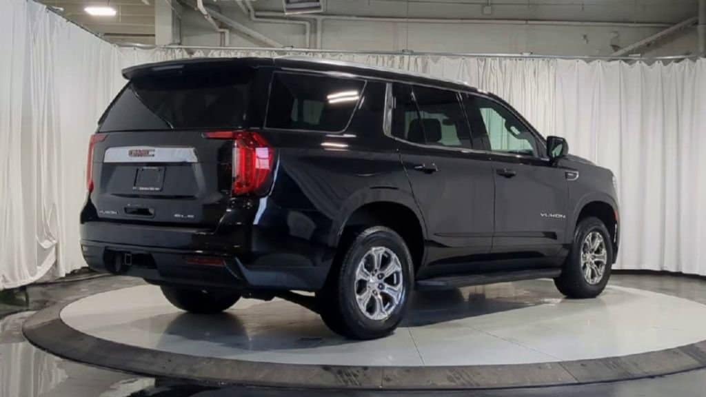 Thumbnail: 2023 GMC Yukon - 10