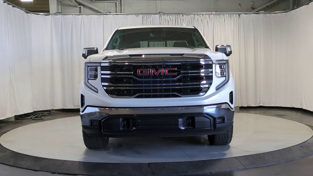 Thumbnail: 2023 GMC Sierra 1500 - 3